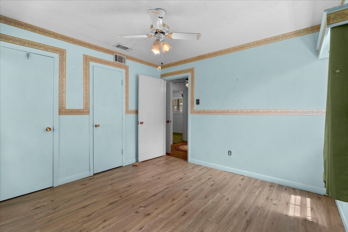 811 Shadowglen Street Channelview, TX 77530 - Photo 16 of 26
