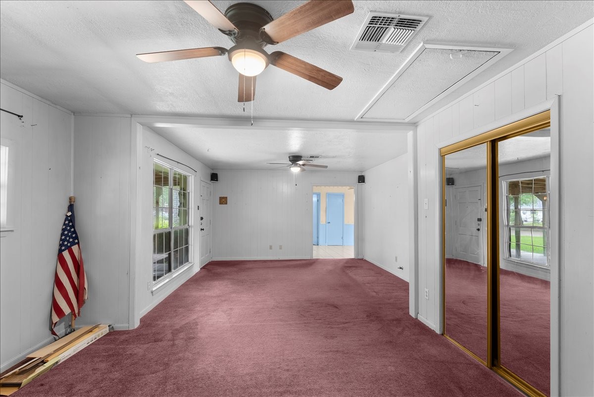 811 Shadowglen Street Channelview, TX 77530 - Photo 6 of 26