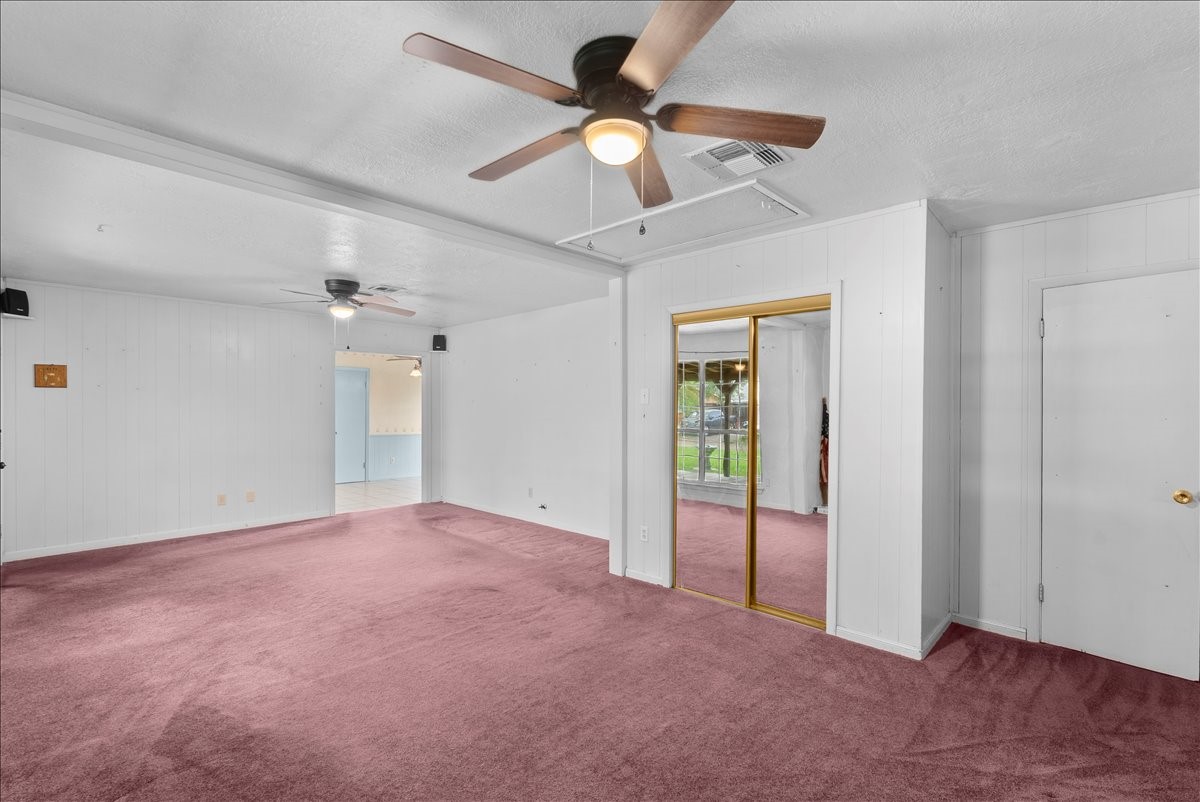 811 Shadowglen Street Channelview, TX 77530 - Photo 7 of 26
