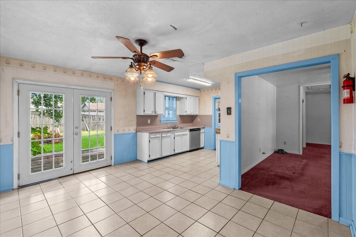 811 Shadowglen Street Channelview, TX 77530 - Photo 8 of 26