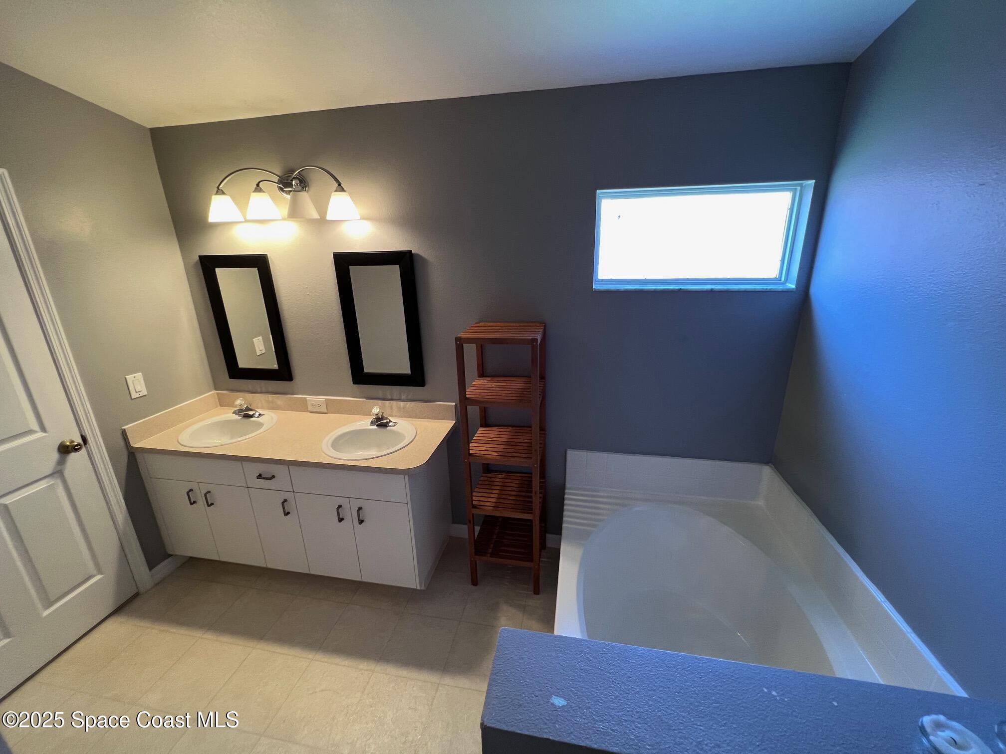 2149 Caledonia Place Melbourne, FL 32940 - Photo 18 of 18 a view of utility room