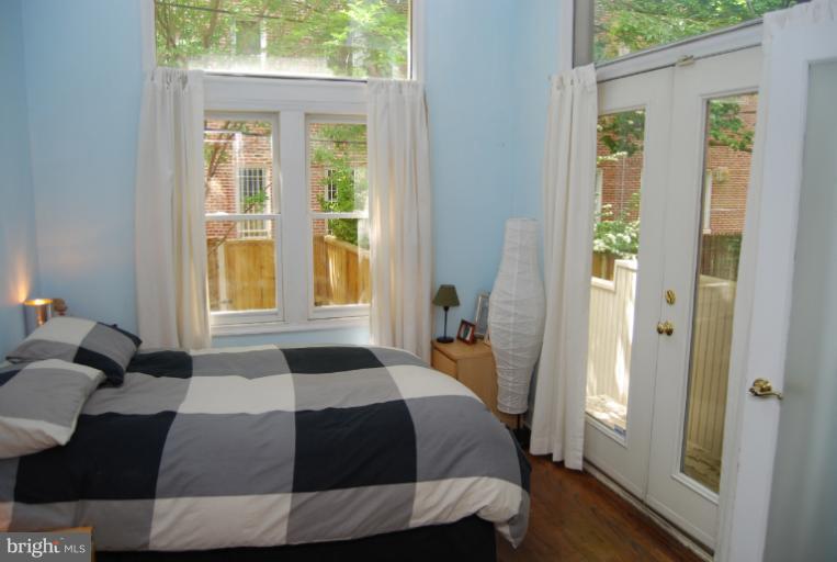 1702 Q Street Northwest, Unit 2 Washington, DC 20009 - Photo 12 of 16 Bedroom