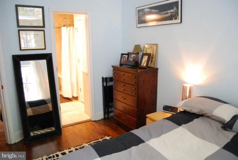 1702 Q Street Northwest, Unit 2 Washington, DC 20009 - Photo 9 of 16 Bedroom