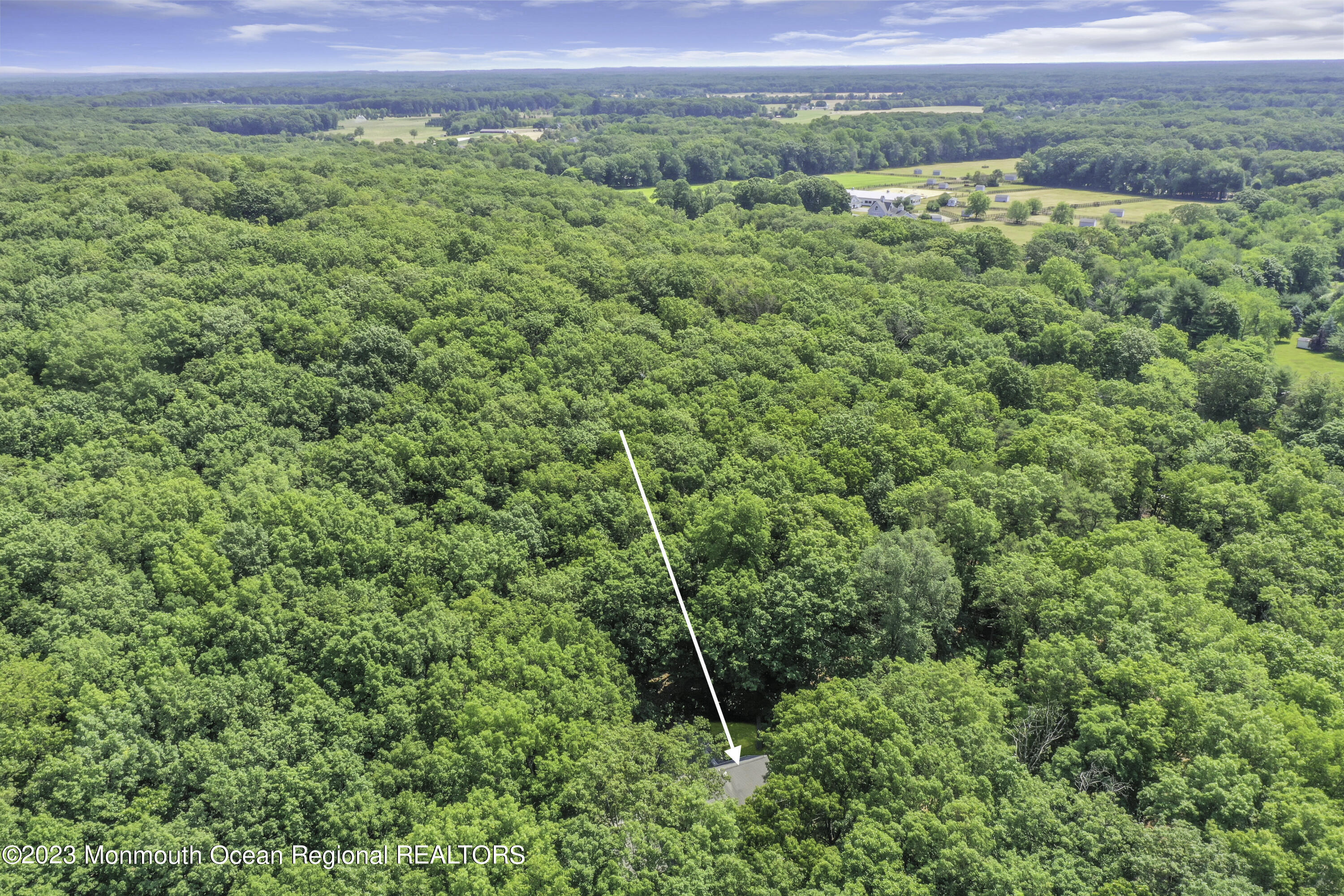 356 Millstone Road Millstone Township, NJ 08510 - Photo 68 of 75 089_dji_0370-1rw
