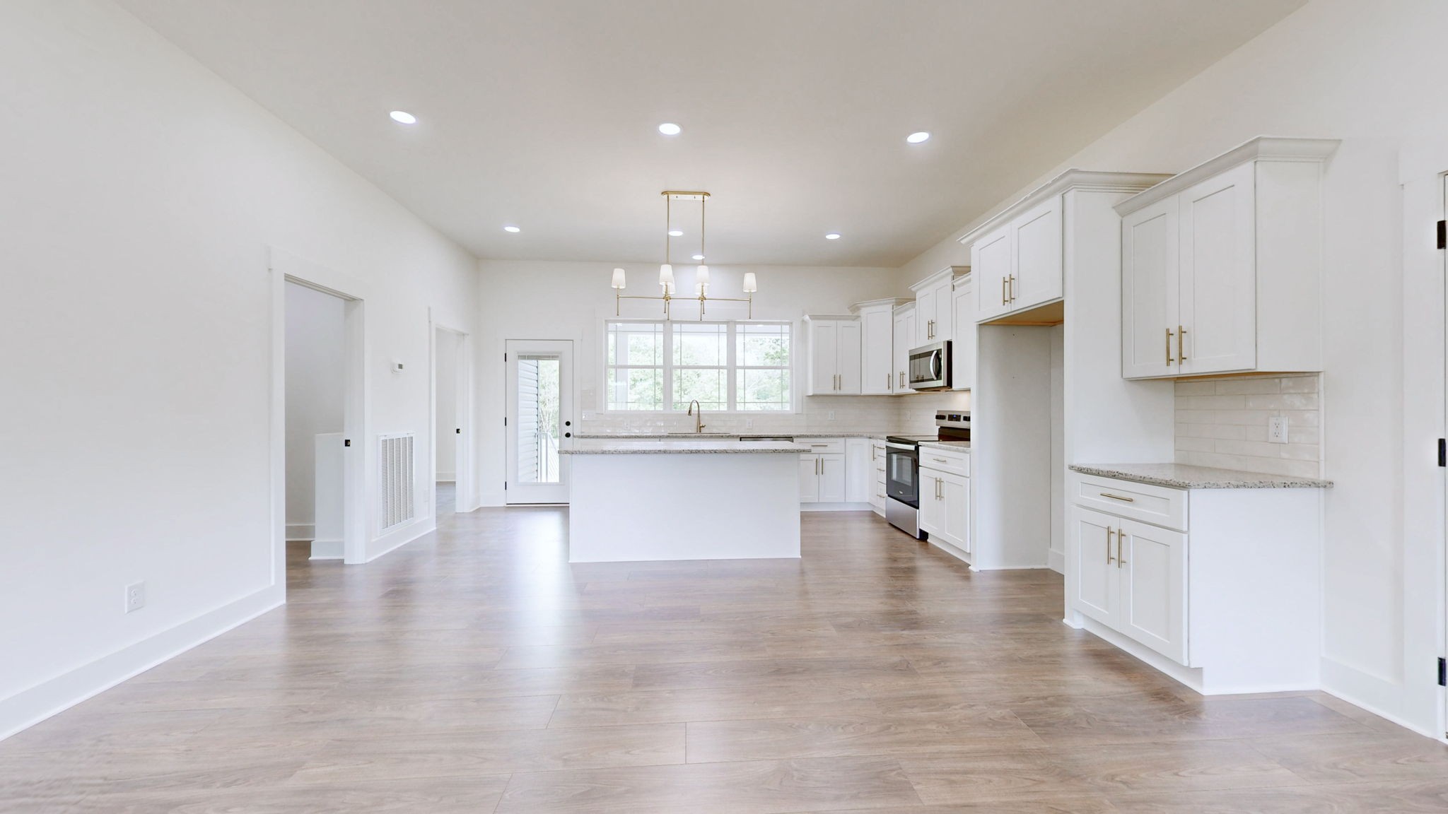 5045 Hyde Road Springfield, TN 37172 - Photo 3 of 33