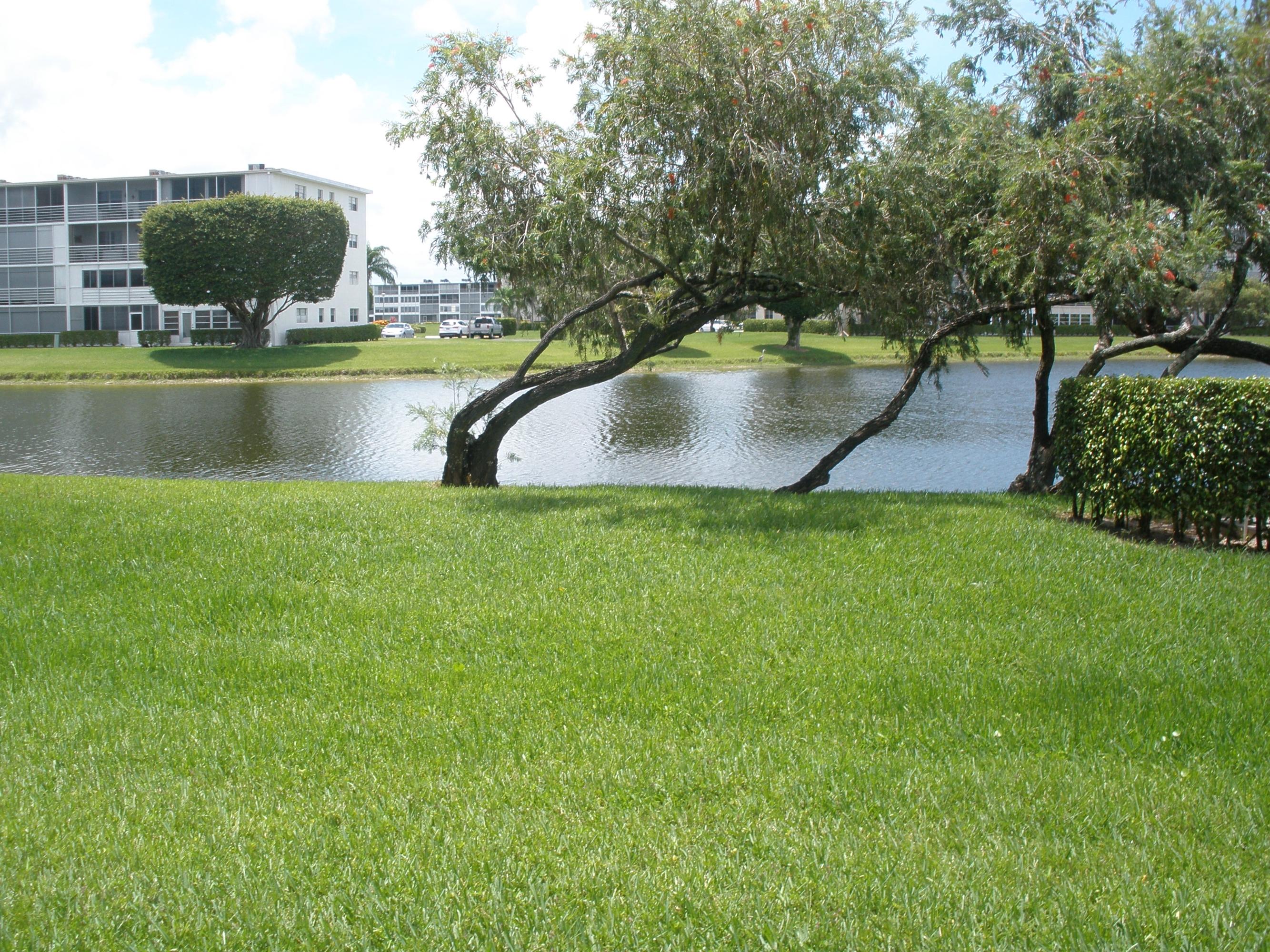1031 Hythe B Boca Raton, FL 33434 - Photo 16 of 19 View