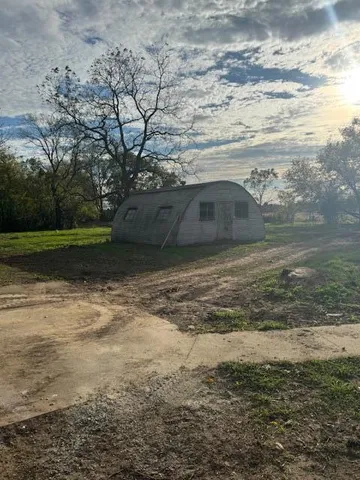 $229,900 | N8633 County Highway North, East Troy, WI 53120