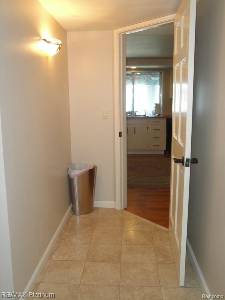 4302 Rurik Drive Howell, MI 48843 - Photo 73 of 91 DSC04917.jpg
