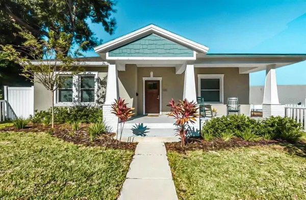 $930,000 | 655 12th Avenue South, St. Petersburg, FL 33701