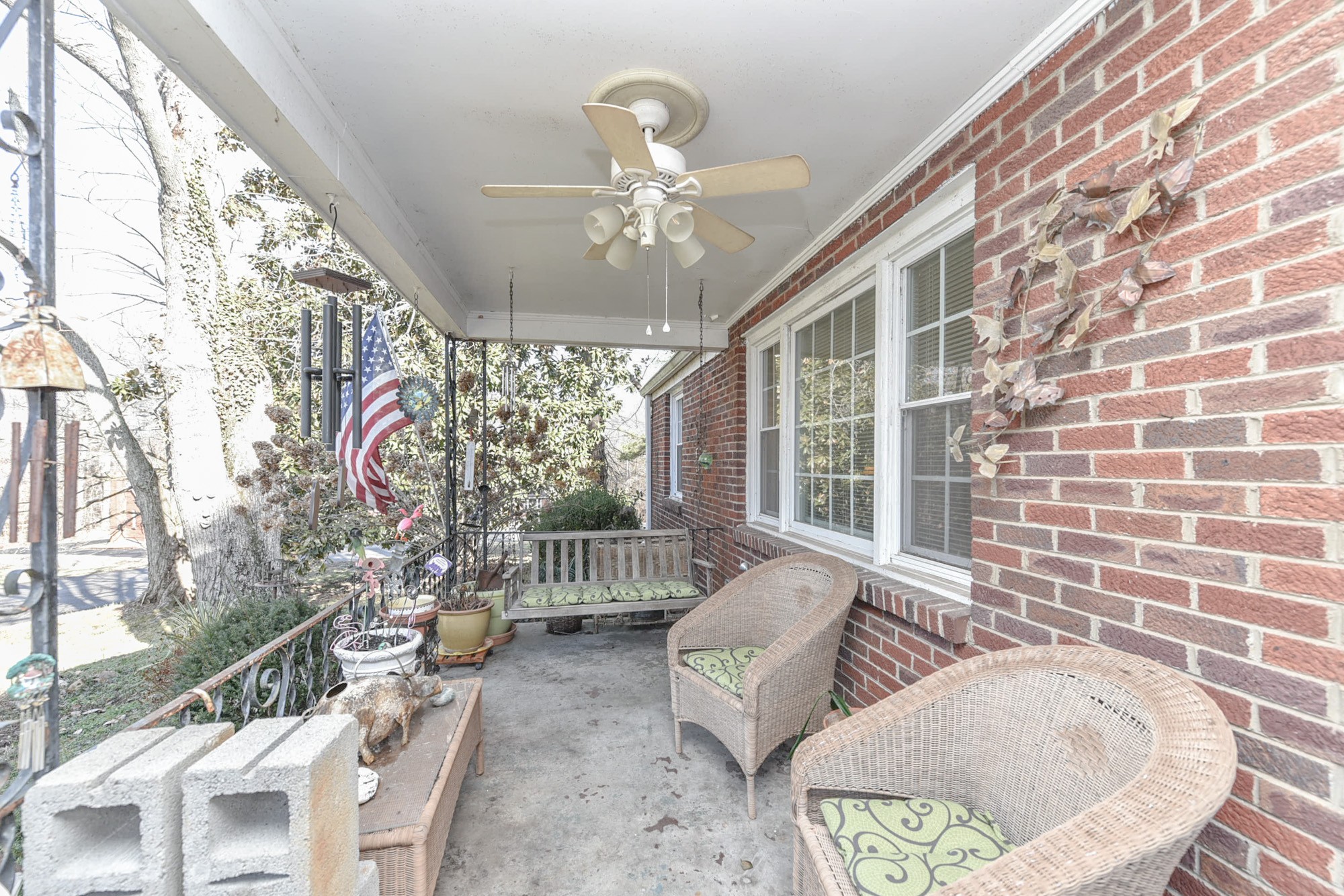1691 Valley Road Clarksville, TN 37043 - Photo 11 of 28 Gallery Image 11