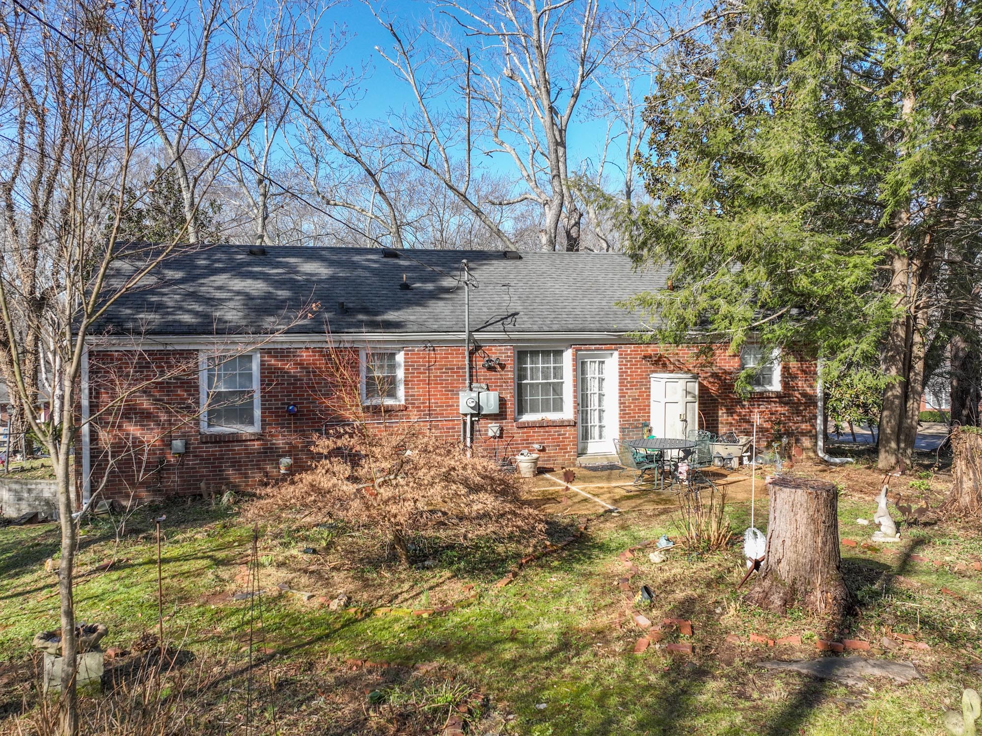 1691 Valley Road Clarksville, TN 37043 - Photo 10 of 28 Gallery Image 10