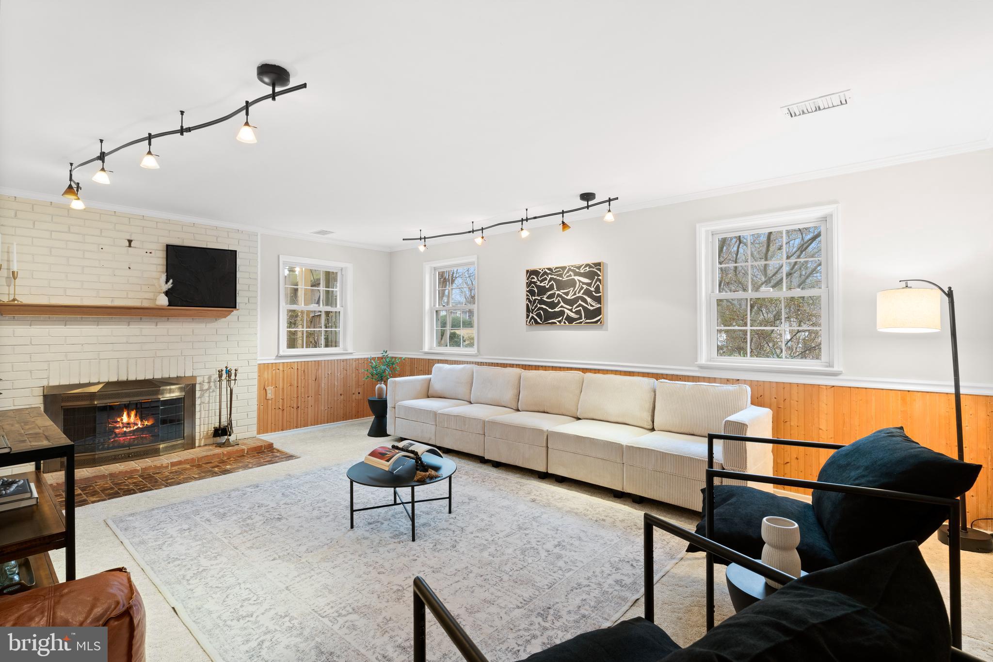 8117 Dabney Avenue Springfield, VA 22152 - Photo 24 of 33