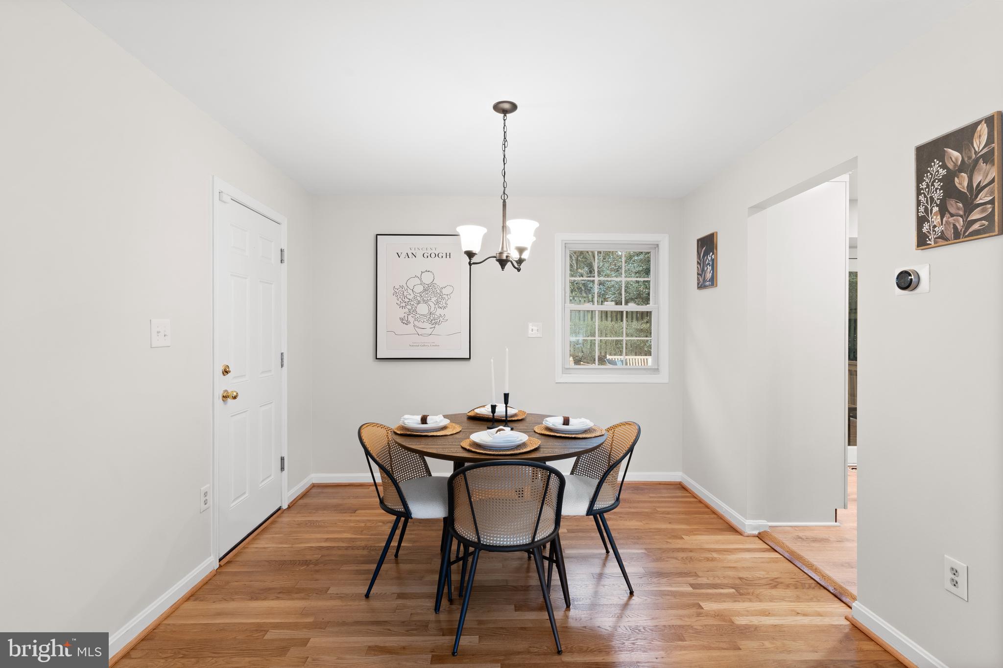 8117 Dabney Avenue Springfield, VA 22152 - Photo 10 of 33