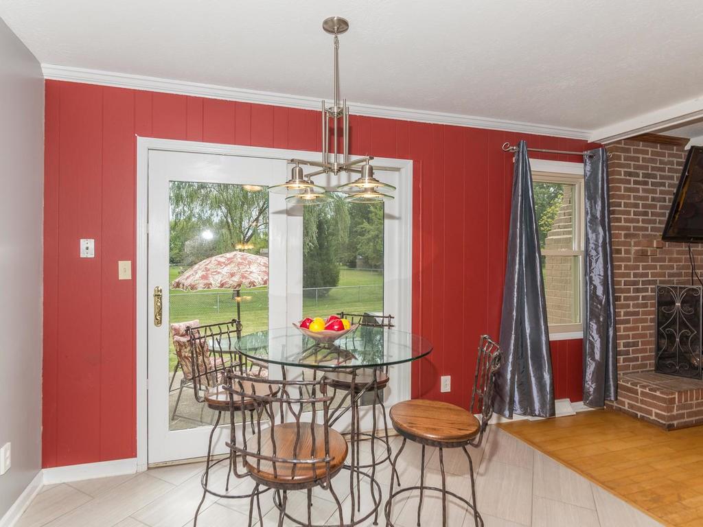 8824 Cheltenham Road Indianapolis, IN 46256 - Photo 13 of 24 Gallery Image 13
