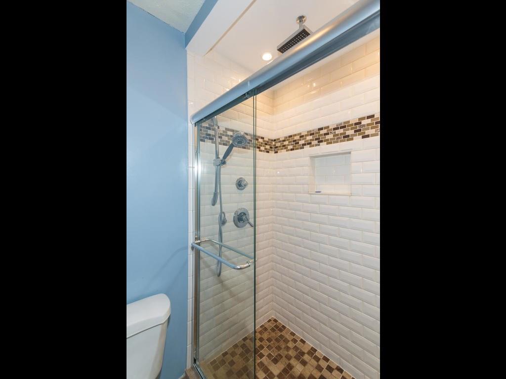 8824 Cheltenham Road Indianapolis, IN 46256 - Photo 17 of 24 Gallery Image 17