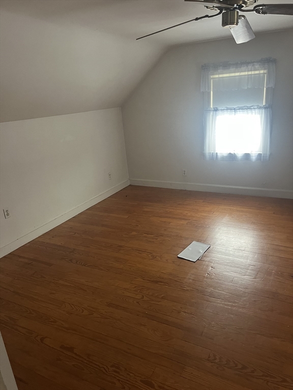 34 Plymouth Road Reading, MA 01867 - Photo 14 of 17