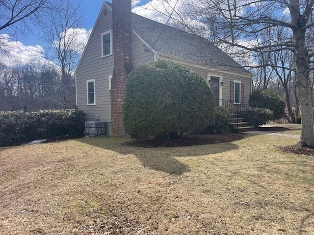 34 Plymouth Road Reading, MA 01867 - Photo 17 of 26