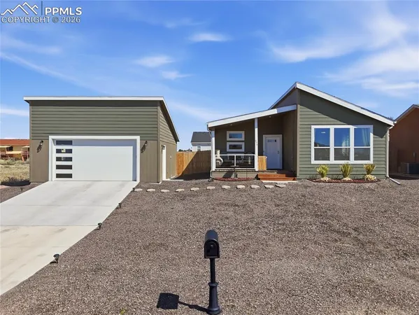 $430,000 | 279 West Acorn Drive, Pueblo, CO 81007