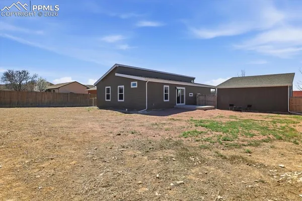 $430,000 | 279 West Acorn Drive, Pueblo, CO 81007