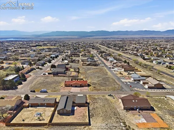 $430,000 | 279 West Acorn Drive, Pueblo, CO 81007