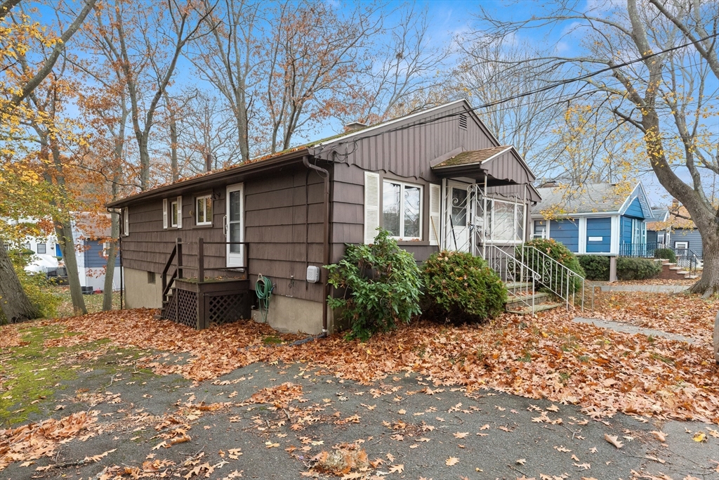 15 Quebec Court Lynn, MA 01905 - Photo 20 of 23 a house view with a outdoor space
