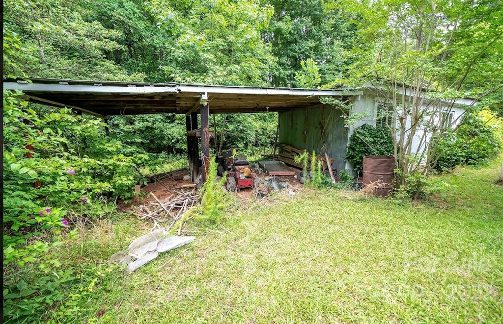 20885 Ridgecrest Road Locust, NC 28097 - Photo 5 of 26 Gallery Image 5