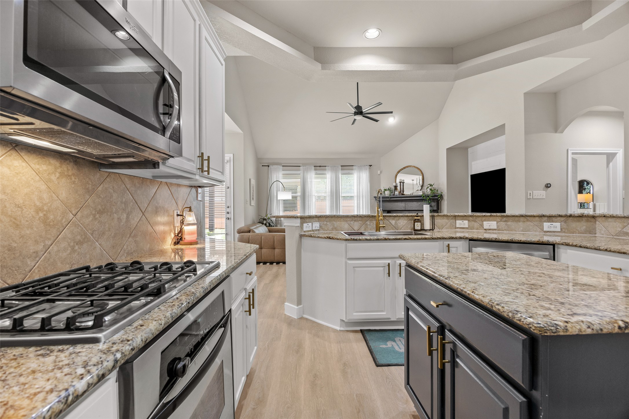 2414 Powderham Lane Cedar Park, TX 78613 - Photo 11 of 40