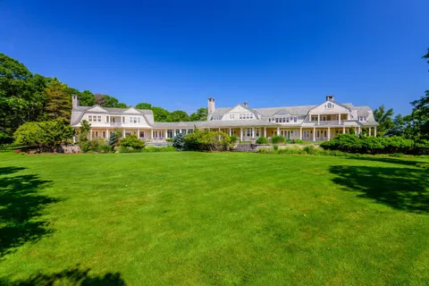 $67,500,000 | 38 Mathews Road, Wainscott, NY 11975