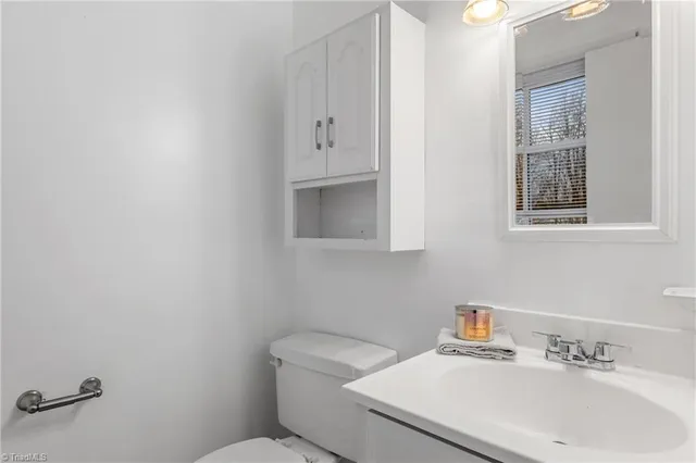 $264,900 | 313 Benbow Drive, East Bend, NC 27018