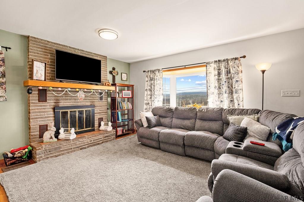 184 Miller Road Salix, PA 15952 - Photo 9 of 40