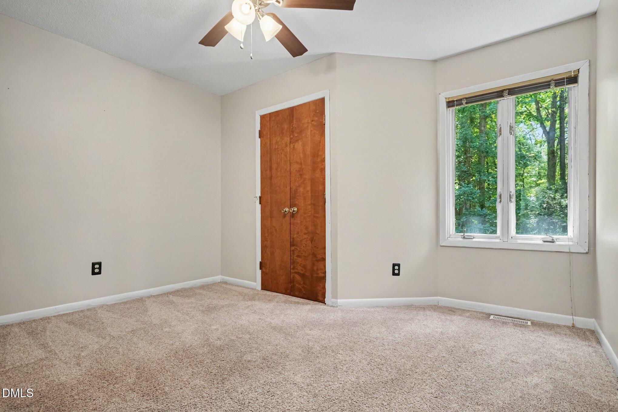 4309 Sun Belt Place Raleigh, NC 27613 - Photo 18 of 24 010_file_9673
