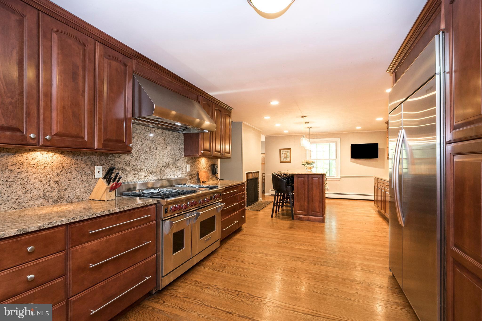 443 Upper Gulph Road Wayne, PA 19087 - Photo 14 of 35
