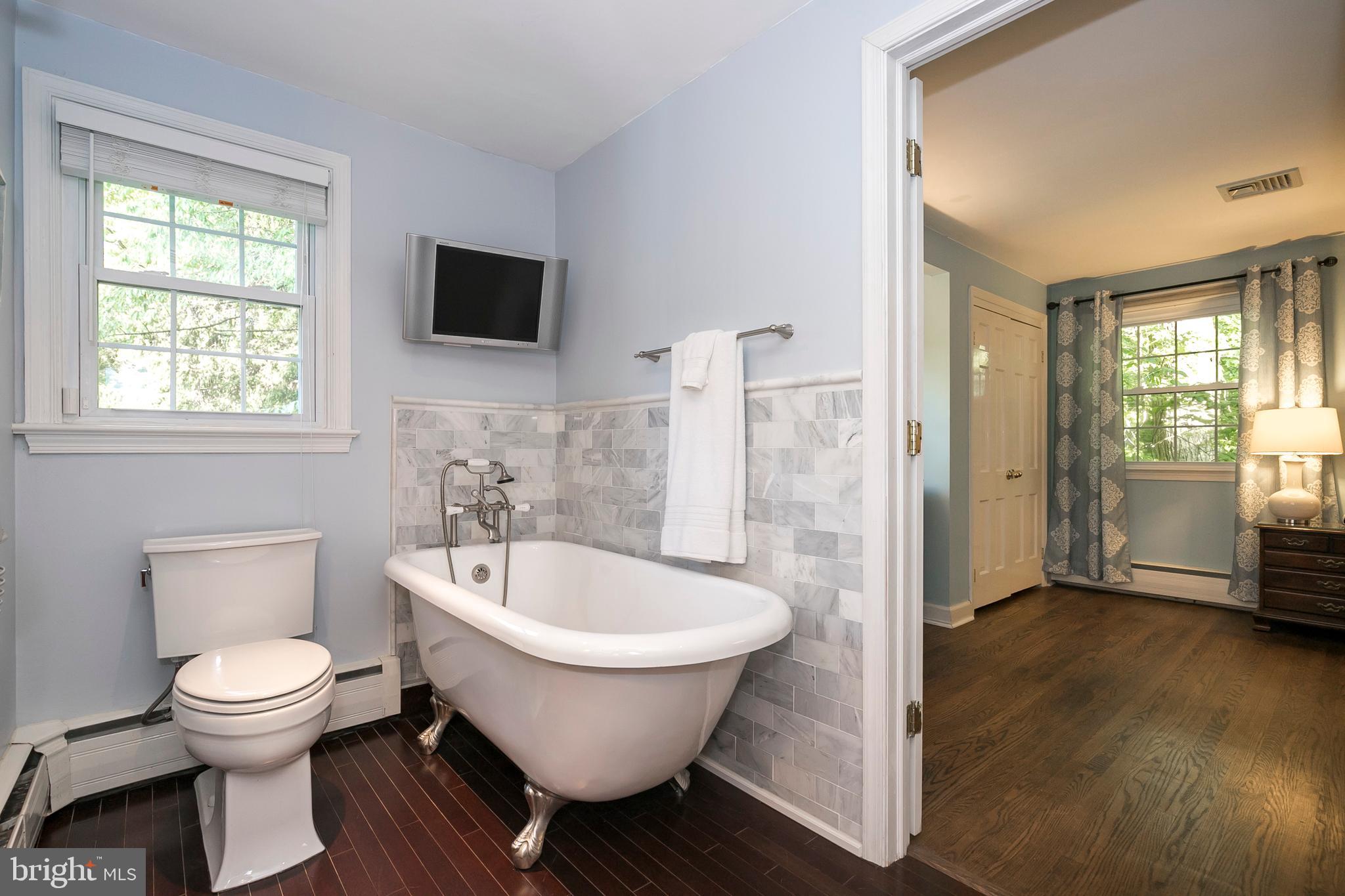 443 Upper Gulph Road Wayne, PA 19087 - Photo 22 of 35