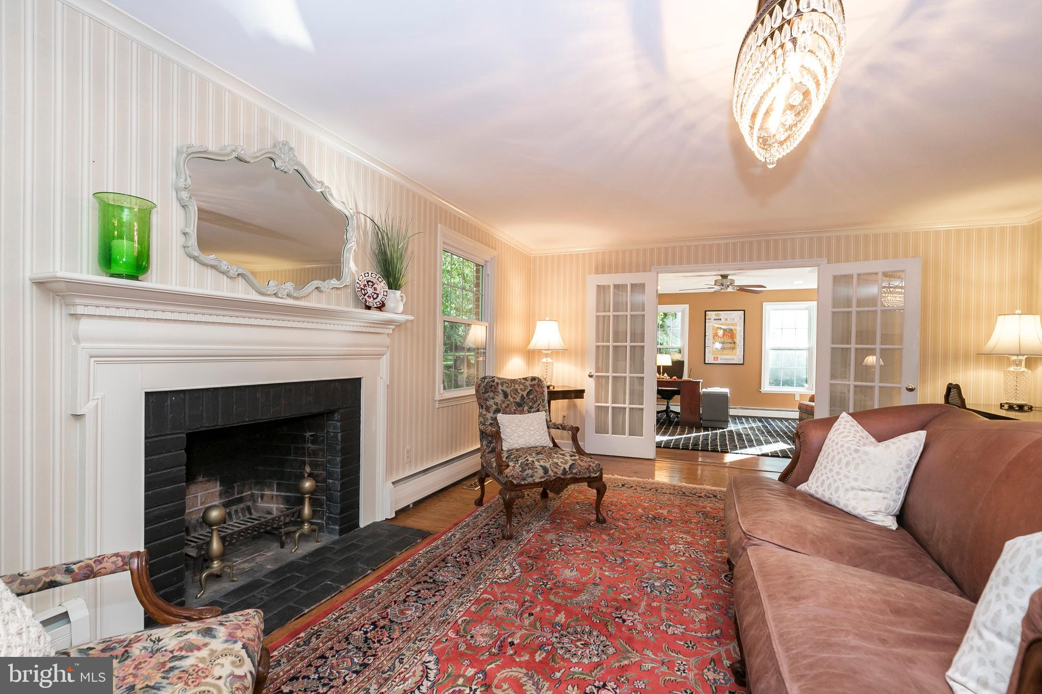 443 Upper Gulph Road Wayne, PA 19087 - Photo 6 of 35