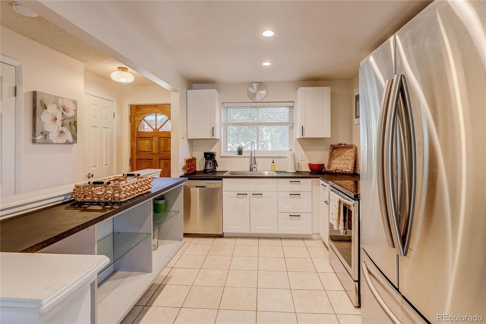 18212 West 3rd Avenue, Unit 1 Golden, CO 80401 - Photo 3 of 38