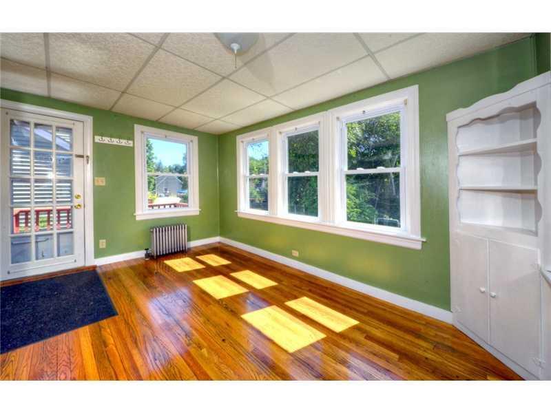 154 State Road Kittery, ME 03904 - Photo 6 of 13 Dining Room.
