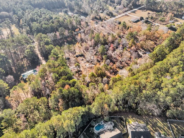 $600,000 | 325 Winding Road, Moncks Corner, SC 29461