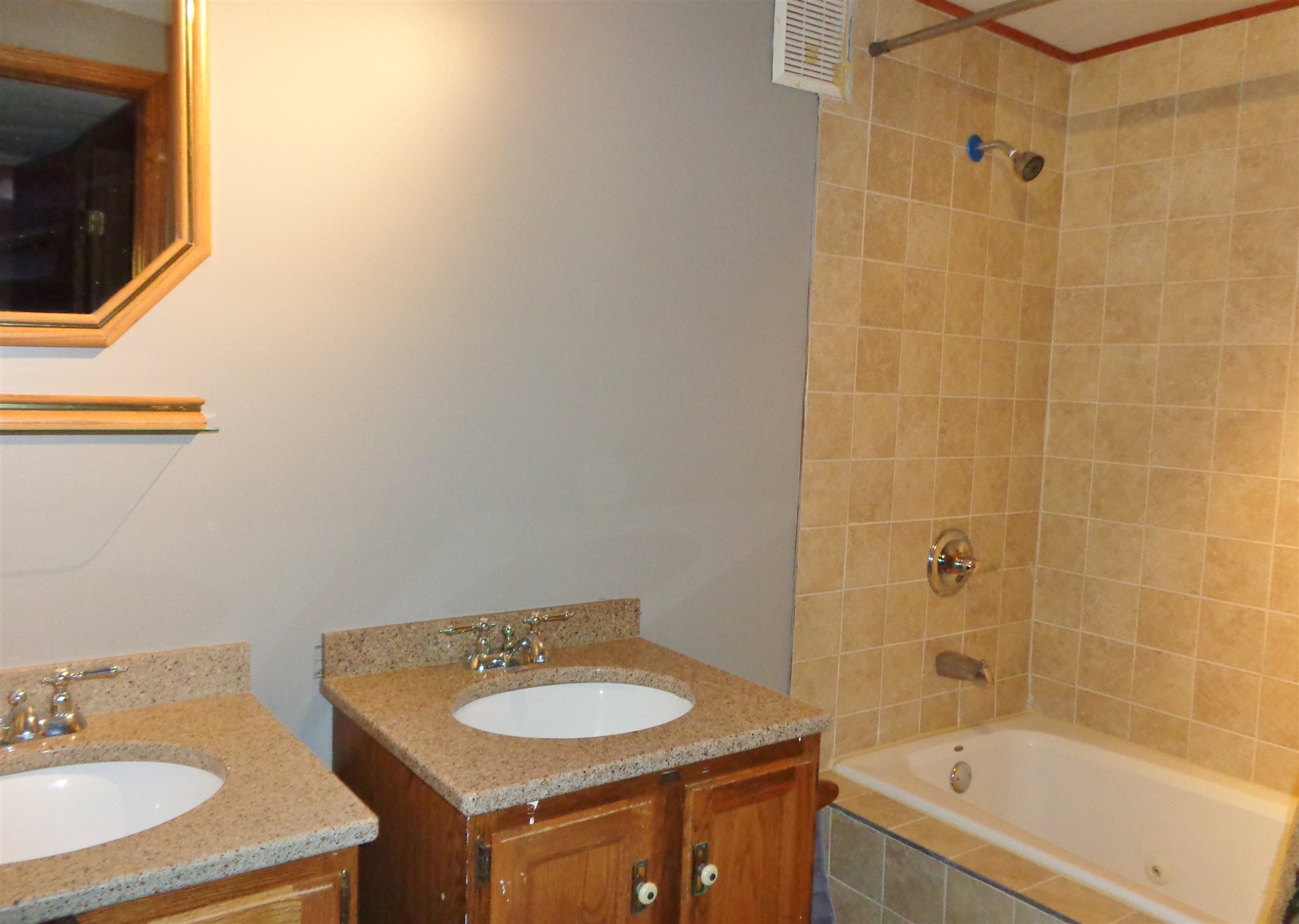 6502 North Camelot Road Peoria, IL 61615 - Photo 48 of 49 Gallery Image 48