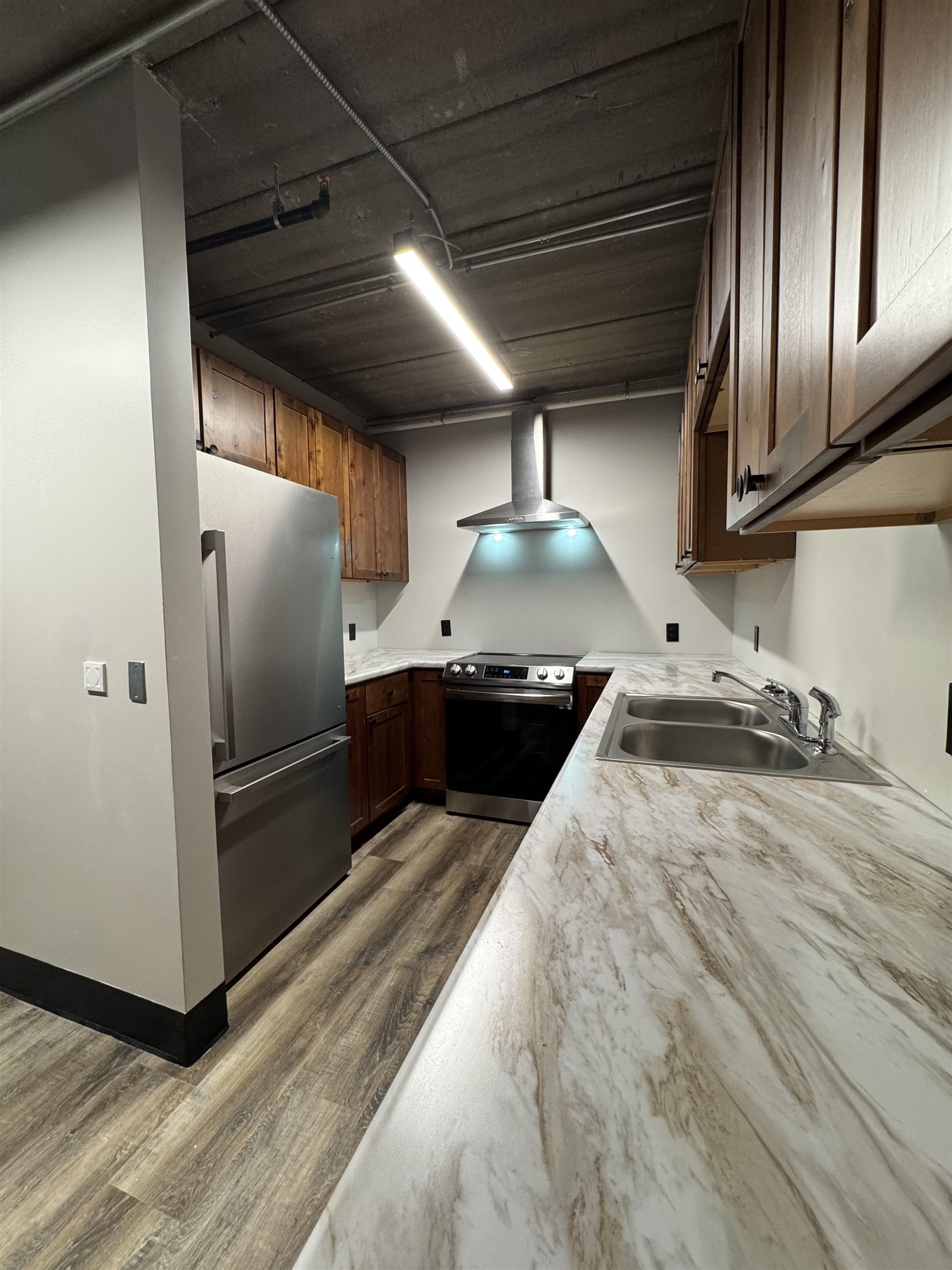 217 South Badger Avenue, Unit 207 Appleton, WI 54914 - Photo 3 of 14