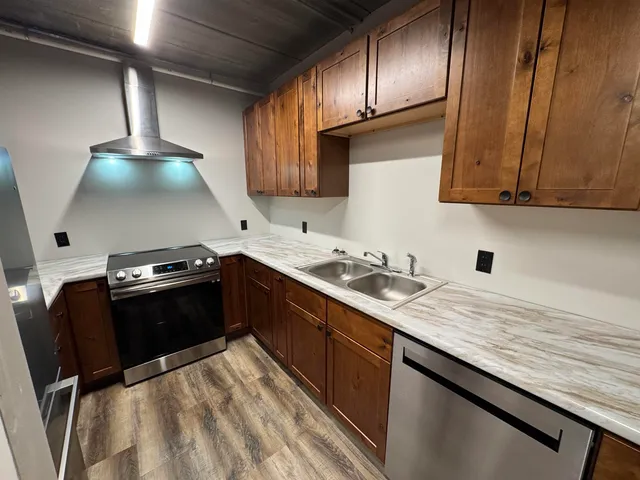 $995 | 217 South Badger Avenue, Unit 207, Appleton, WI 54914