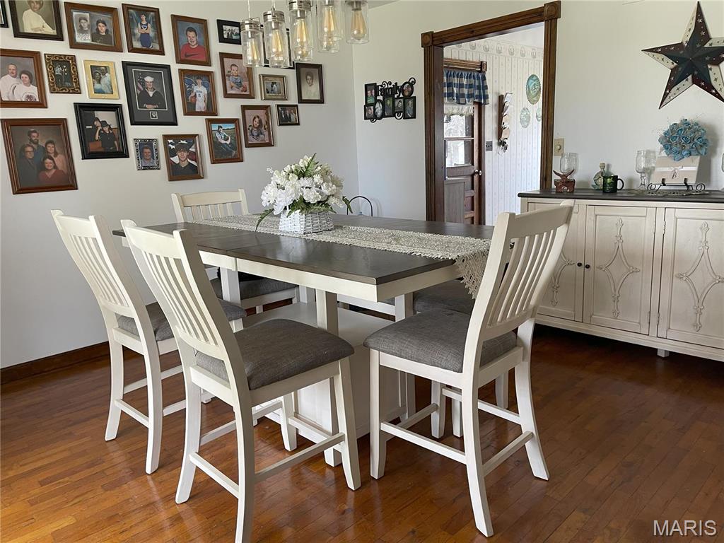 676 Frontier Lane Bourbon, MO 65441 - Photo 16 of 45