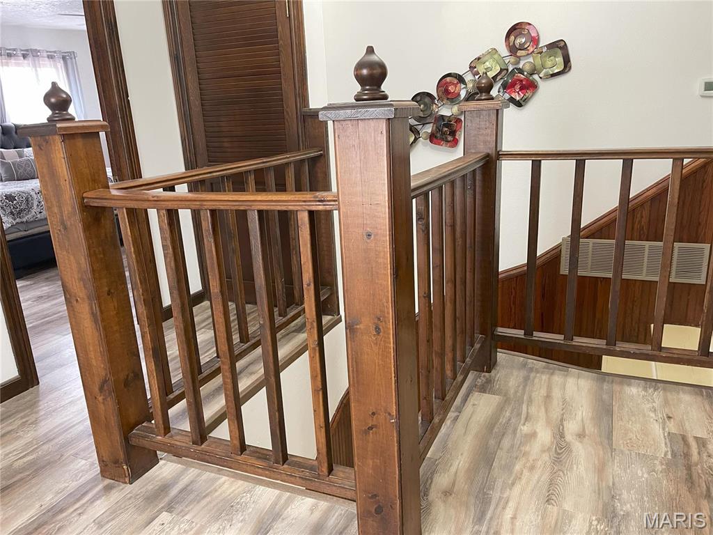 676 Frontier Lane Bourbon, MO 65441 - Photo 22 of 45