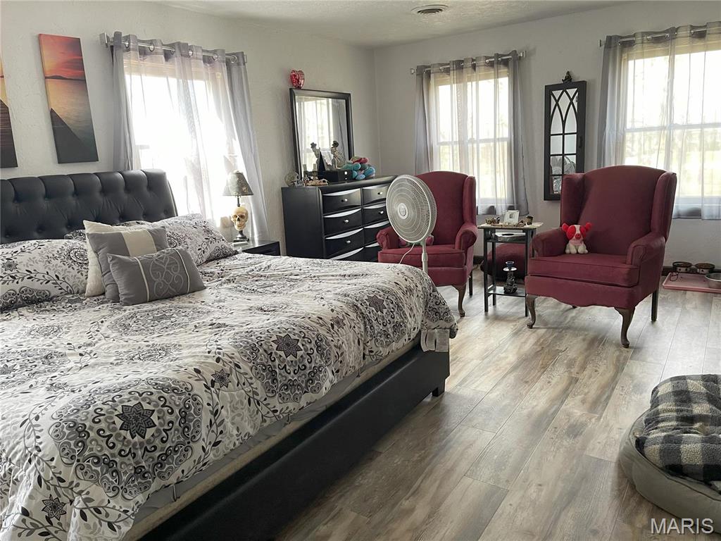 676 Frontier Lane Bourbon, MO 65441 - Photo 24 of 45