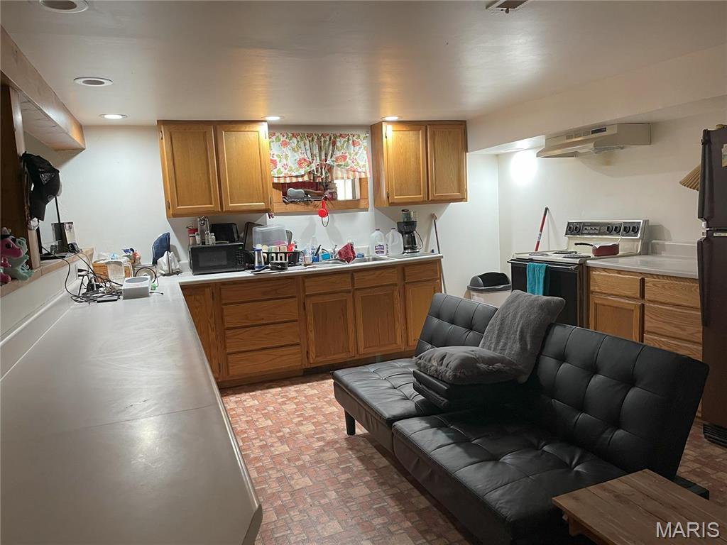 676 Frontier Lane Bourbon, MO 65441 - Photo 39 of 45