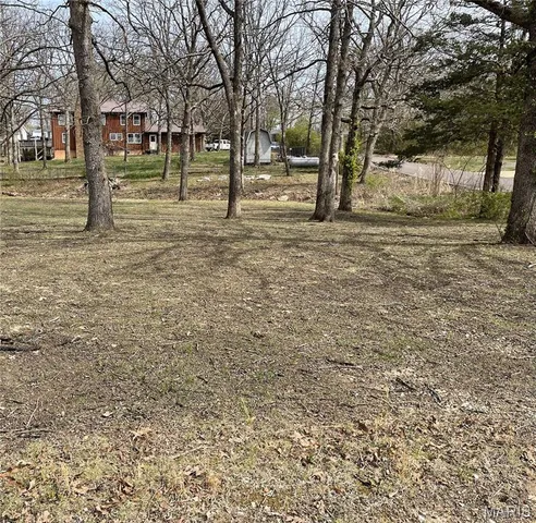 $379,500 | 676 Frontier Lane, Bourbon, MO 65441