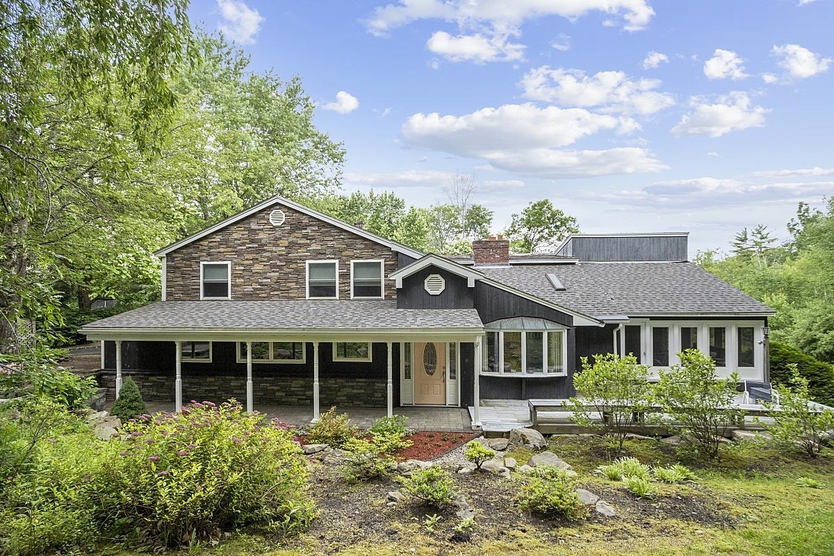 58 Governor Dinsmore Road Windham, NH 03087 - Photo 1 of 38