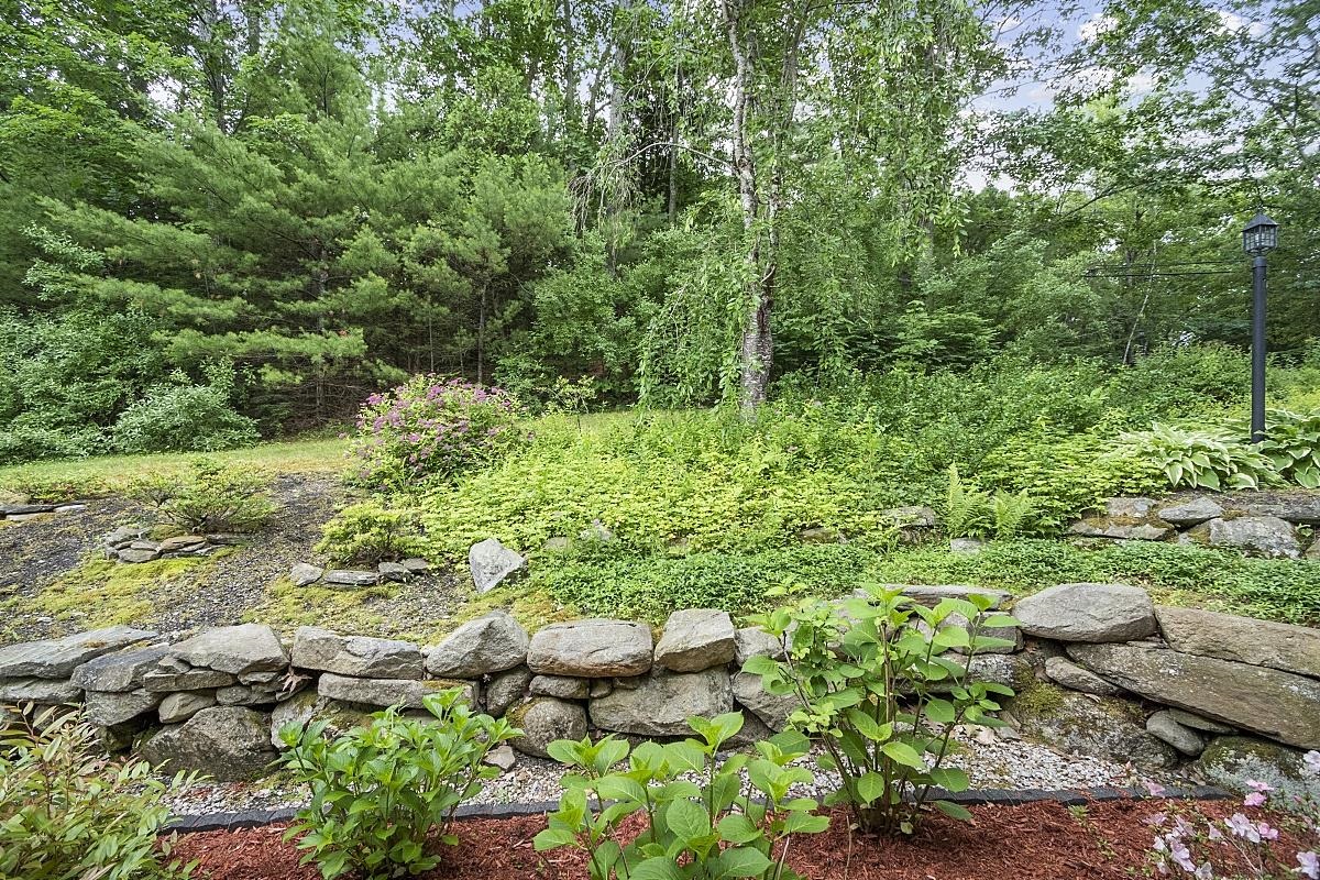 58 Governor Dinsmore Road Windham, NH 03087 - Photo 37 of 38