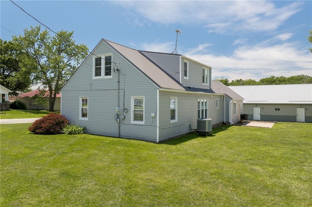 109 East Chestnut Street Hamilton, MO 64644 - Photo 4 of 37