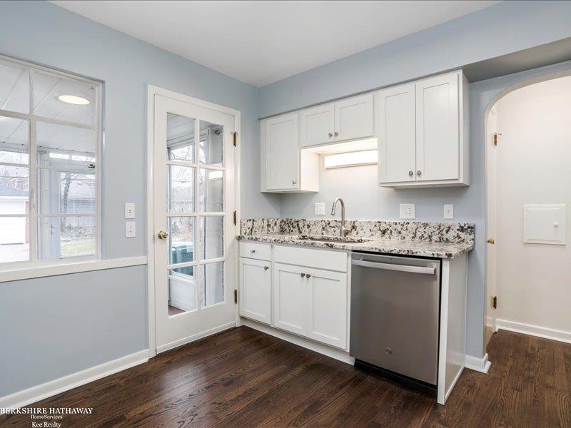 858 Trombley Road Grosse Pointe, MI 48230 - Photo 35 of 54