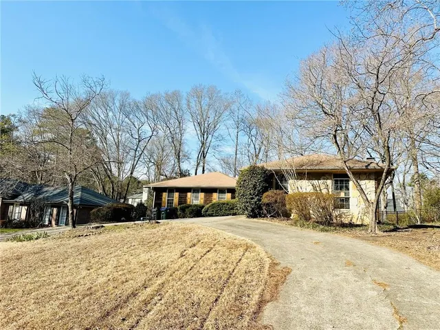 $535,000 | 320 Wickerberry Lane, Roswell, GA 30075